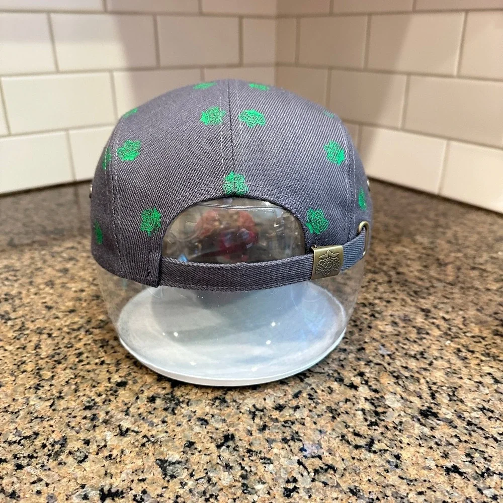 Crosby Hop Farm LLC 6 Panel Hat Gray Green Hop Cone 5-Panel Camp Cap